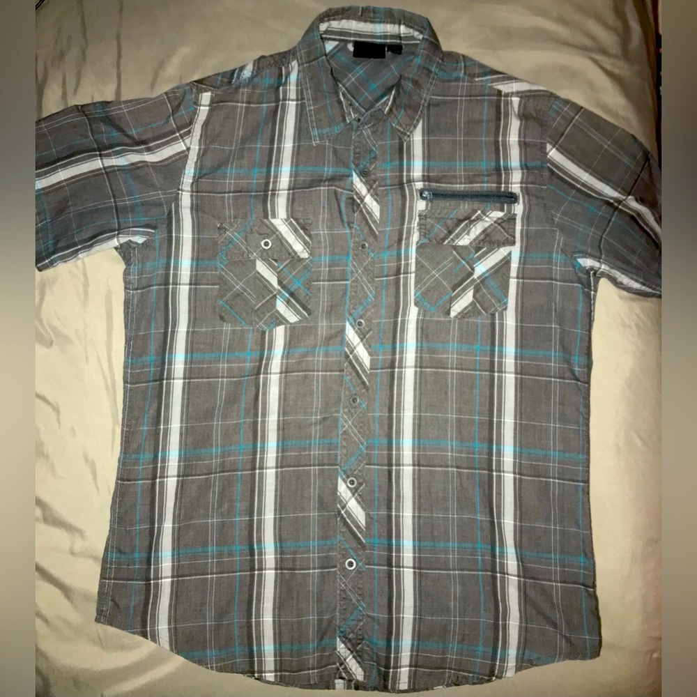 Burnside Mens Button Up Shirt. Size Large. Excellent Condition.